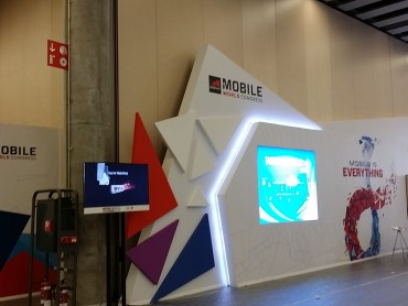 Behind the Scenes at Mobile World Congress 2016